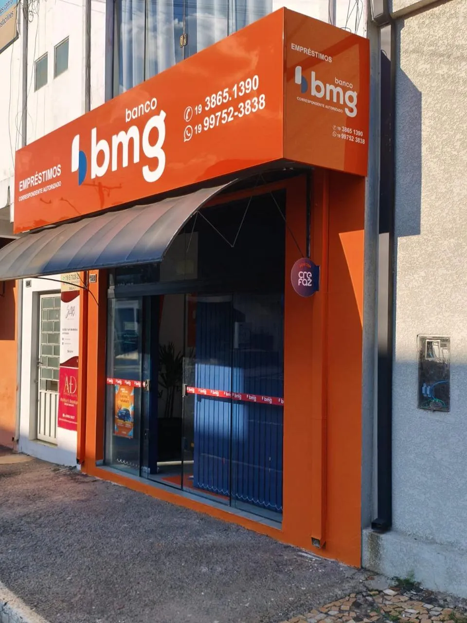 Fachada de loja parceira Real Credi, correspondente autorizado Banco BMG
